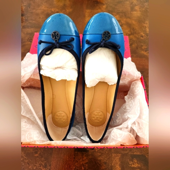 TORY BURCH New Chelsea Ballet 7.5 - Picture 1 of 4